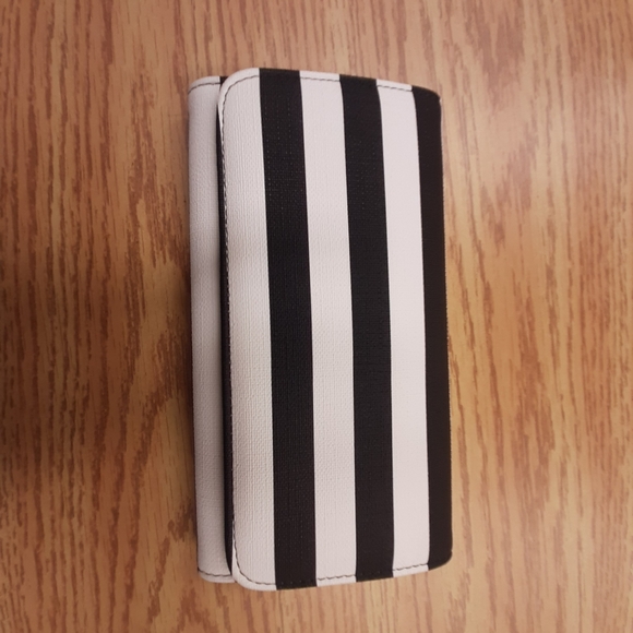 Kut from the kloth wallet - Picture 7 of 11